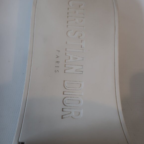 Womens Christian Dior Cannage Revolution White Leather Slide Sandal 37 Eur/US 7 - Picture 4 of 9